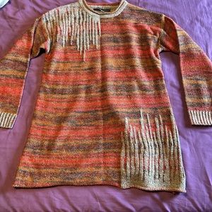 Clotheshead size small long sweater boho style A6